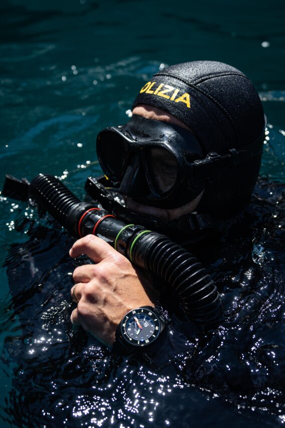 Orologio - Breil Manta Diver Automatic 1000 Mt. Limited Ed. 424 pcs. - immagine 2